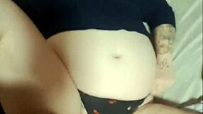 Watch Resaboo's fat pussy overflow with thick creampie!