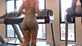 Doesn't That Big Ass Fitness Girl's Gym Treadmill Run Make You Hard?