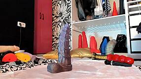 Siswet teases her tight asshole with huge dildo during retro anal toy show on 2019-07-29