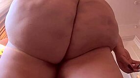 Natasha Crown spreads her juicy fat ass cheeks wide open begging daddy to dive in deep