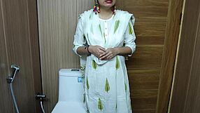 stepmom's wet pussy tastes so good while she rides me in bathroom full vid!!