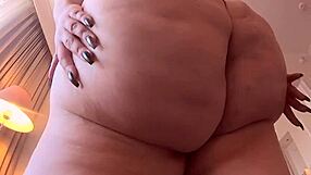 Natasha Crown spreads her juicy fat ass cheeks wide open begging daddy to dive in deep