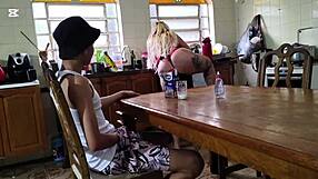 hermanastro's monster cock drills hermanastra's tight pussy creampie pov homemade 😈💦