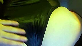 thick pawg amateur slowly teases wet pussy lips posing in heels