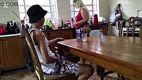 hermanastro's monster cock drills hermanastra's tight pussy creampie pov homemade 😈💦