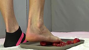 Solo Beauty Pees on Strawberries Then Tramples with Cute Feet in Shower
