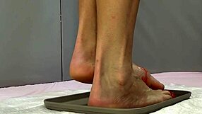 Solo Beauty Pees on Strawberries Then Tramples with Cute Feet in Shower