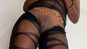 hey watch this sexy dance turning into hot solo masturbation vibes 💃🔥