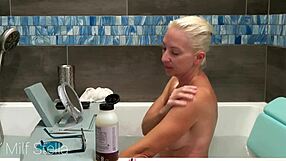 I'm Stella shaving pussy and body smooth