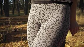 Teen In Leopard Leggings Flaunts Fat Cameltoe And Tight Pussy Lips Outdoors