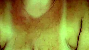 you seeing this gilf bounce on monster cock till she squirts orgasms?