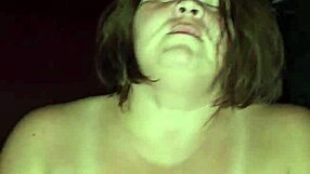 you seeing this gilf bounce on monster cock till she squirts orgasms?