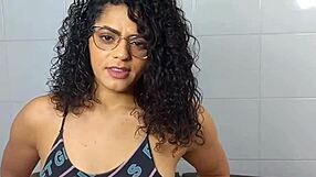 damn that big ass brazilian babe rebolando hard on my cock screaming