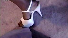 DOCTOR DIVES INTO FULL BUSH PUSSY CHECK-UP WITH RIMJOB AND MONSTER COCK DOGGY POUNDING MILF HARD!