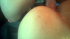 Novinha bends over and gives up her tight asshole to pay for the uber ride