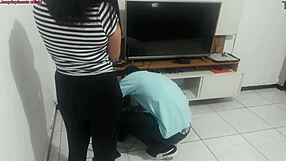 dona de casa mostra lingerie nova pro tecnico e pede opiniao 😏 quer meter?