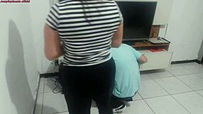 dona de casa mostra lingerie nova pro tecnico e pede opiniao 😏 quer meter?