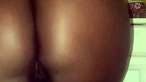 Come watch my ebony thick ass bounce and tease slow