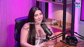 A FLORAVIP2023 GOZA E GEME MUITO IN CALIFORNIA LESBIAN FUN