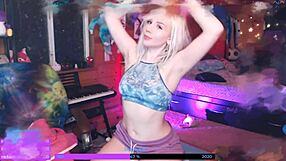 wanna see this blonde camgirl finger her big tits and juicy ass?