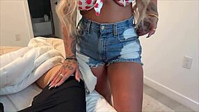 Dude, fucking big tits stepsis kali roses bored at home with luke cooper 😏🔥