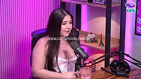 A FLORAVIP2023 GOZA E GEME MUITO IN CALIFORNIA LESBIAN FUN