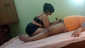indian bhabhi tempts electrician with wet pussy ass close-up suck and deep fuck