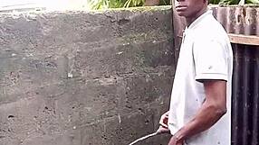 whoa strangersforsex escort de rose films muscular guy peeing demo outdoors 💦🚽 public flash prostate tips everyone watch 😂