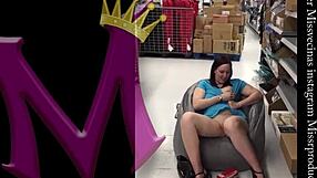 damn that latina's juicy ass bouncing outdoors in public view