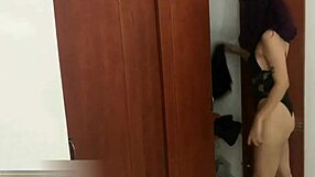 hermanastra finally gives in lets me cum deep in her tight pussy ugh so hot finally