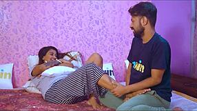😍Fucking pregnant Indian wife big boobs juicy pussy missionary style🔥