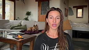 five ways girls fail to cum from licking wet pussy