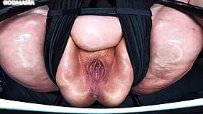 Beg supersized godmama to squirt her huge dripping pussy all over you!