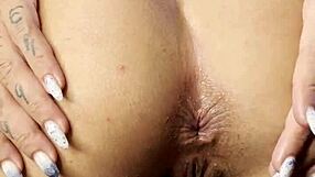 Hard shoving sloppy cock deep in Caroleta Roots ass