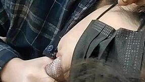 hey this beautiful nri girl sucks cock just like a lollipop