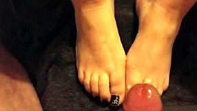 Sexy milf housewife drops another awesome footjob with cum blast