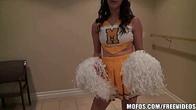 mofos hot cheerleader holly flashes pussy under skirt