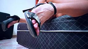 a loira safada sentou gostosa e levou leite na buceta com curvy blonde deepthroat