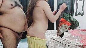 pakistani housewife fucks husband arab indian style