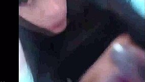 Can this hot shemale blast her own face with cum?