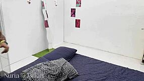 A Photoshoot Turns Into Cum-Swapping Threesome With Deepthroat And Doggystyle