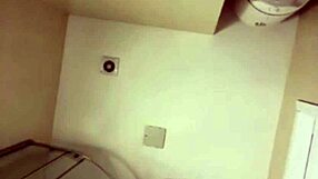 Shaved Teen Webcam Squirting Orgasm Fingering Vibrator Close Up Wet Pussy