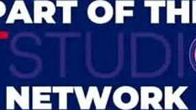 i'm the gorgeous 18yo nurse student getting my shaved pussy licked so good