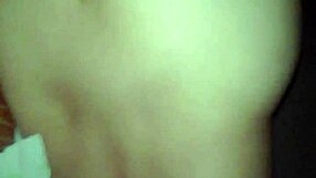 Fuck my young Vietnamese wife again, she's so horny!!