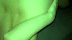 Fuck my young Vietnamese wife again, she's so horny!!