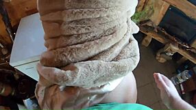 i felt naughty in golden dress for deep suck and hard pounding on freezer