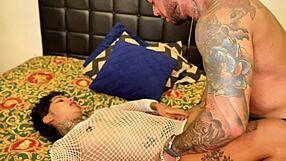 i'm watching my stepsister transar bem gostoso till cum floods her pussy