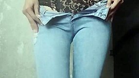 sexy teacher sends nude pics of tight teen vagina 18+ to student