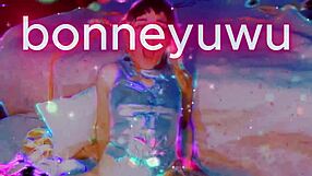 bonneyuwu shakes her petite argentinian teen body in hot twerk dance