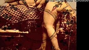 check this vintage retro hairy beaver pussy from old antique porn